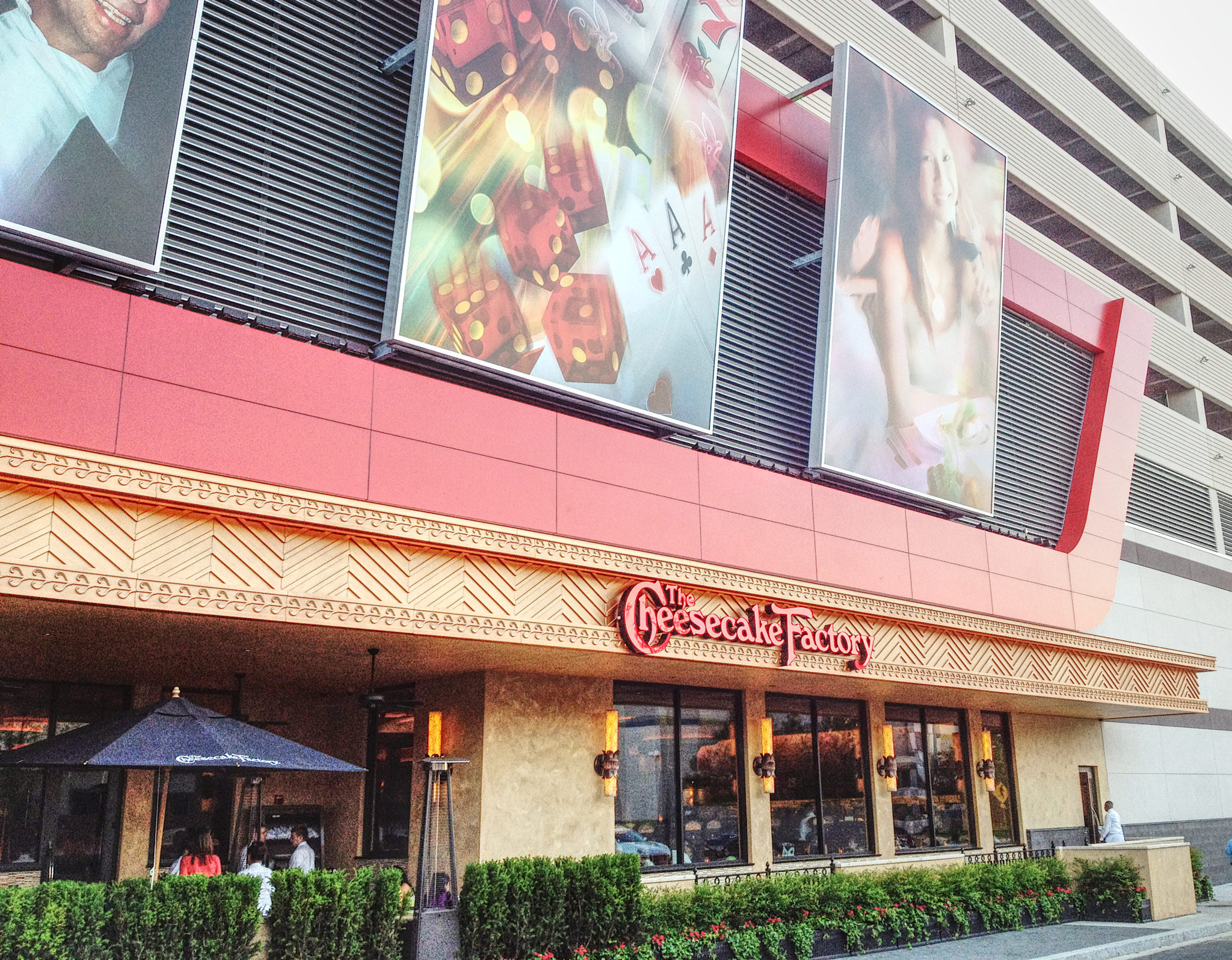 case-study-cheesecake-factory-fl-sound-video-contractor